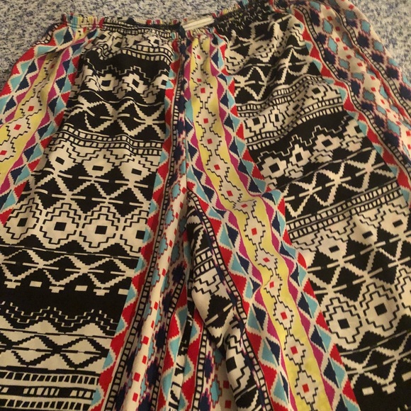 Cute lose high waisted summer pants. Size s. - Picture 2 of 2